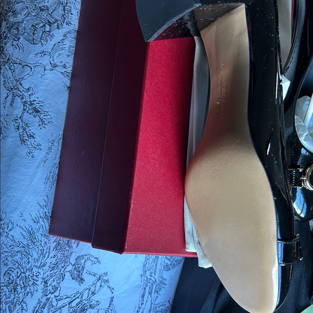 Never Worn -Salvatore Ferragamo Black Heels with Gold Accents - Picture 4 of 6